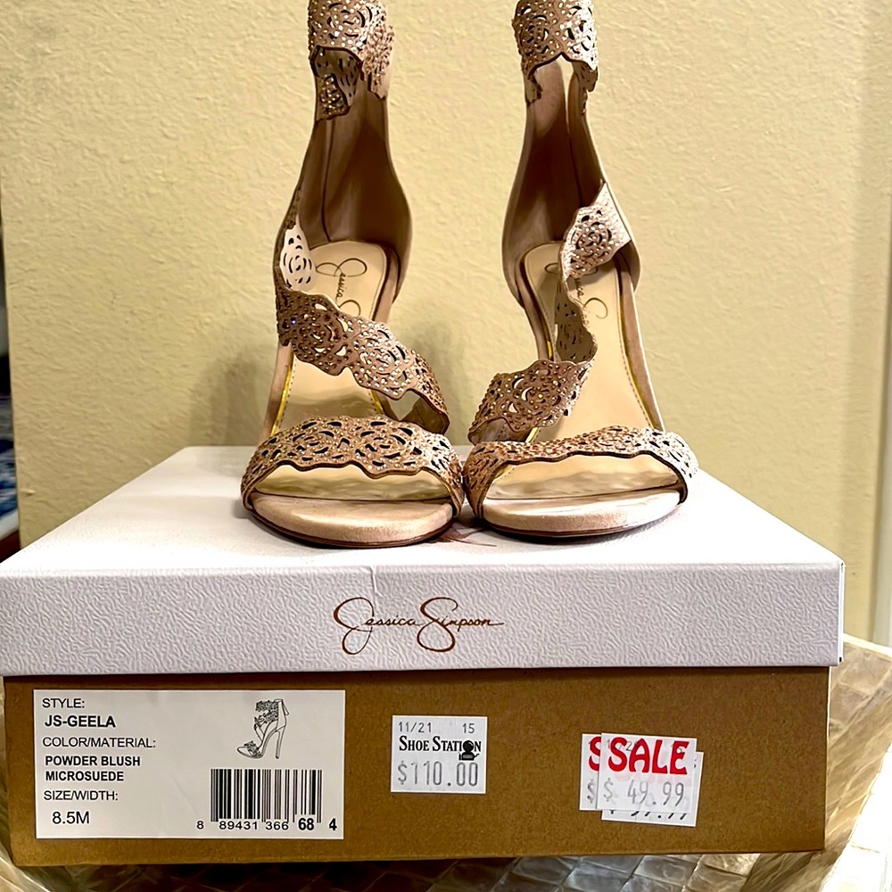 Jessica Simpson geela microsuede sandal heels. Size 8.5. 3.5in heel.